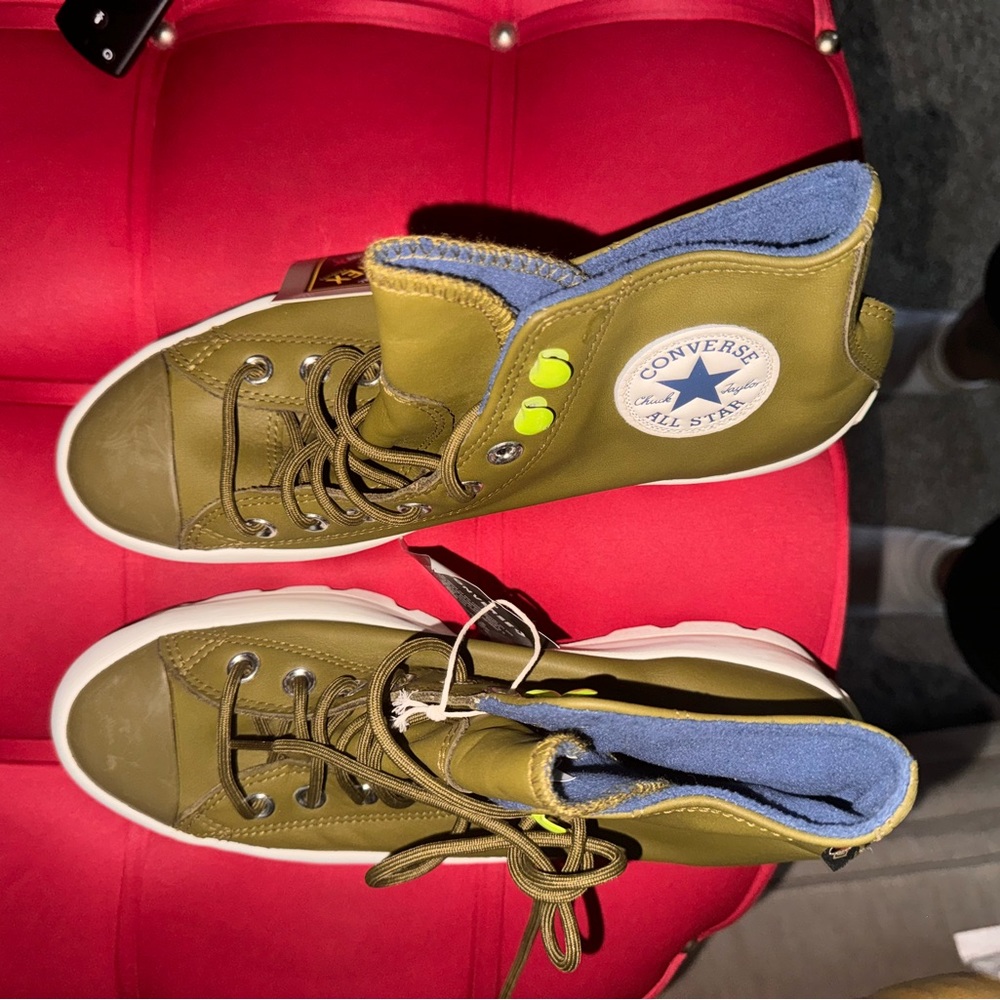 Brand new converse